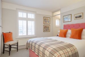 Photo 11- click for photo gallery